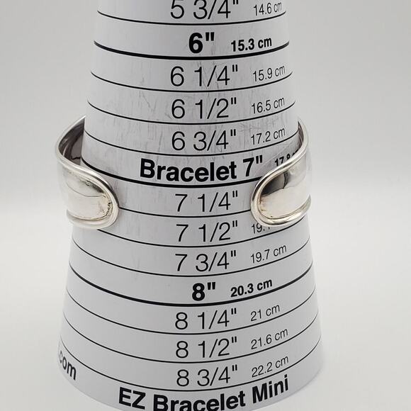 925 Sterling Silver Red Coral Southwestern Wide Cuff Bracelet 28.88 Grams - Picture 9 of 9